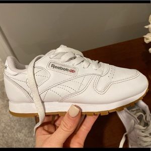 White classic Reebok’s